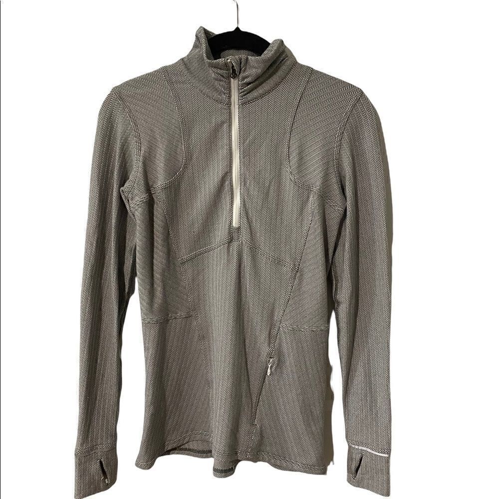 Lululemon Kanto Catch Me 1/2 Zip
Heathered Herringbone Heathered White Slate‎